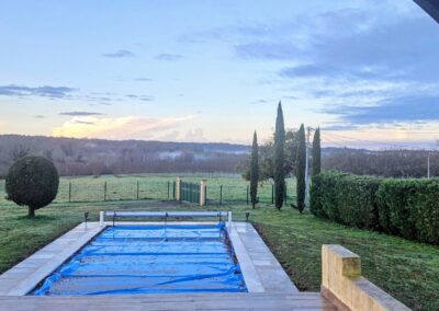 Huis zwembad-Piscine et la maison- Pool and house
