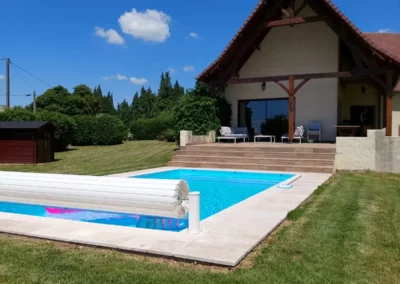 Huis zwembad-Piscine et la maison- Pool and house