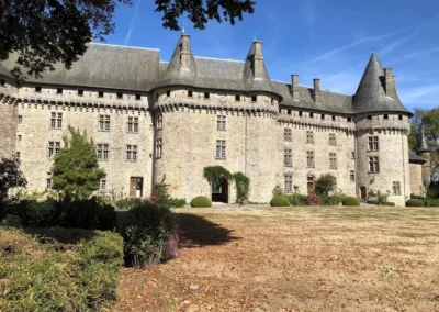 Kasteel Pompadour-Château de Pompadour- Pompadour Castle